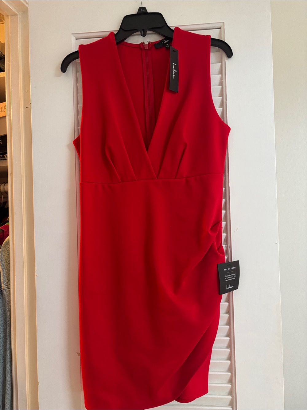 Lulu's Bold Red Sleeveless V-Neck Sheath Dress